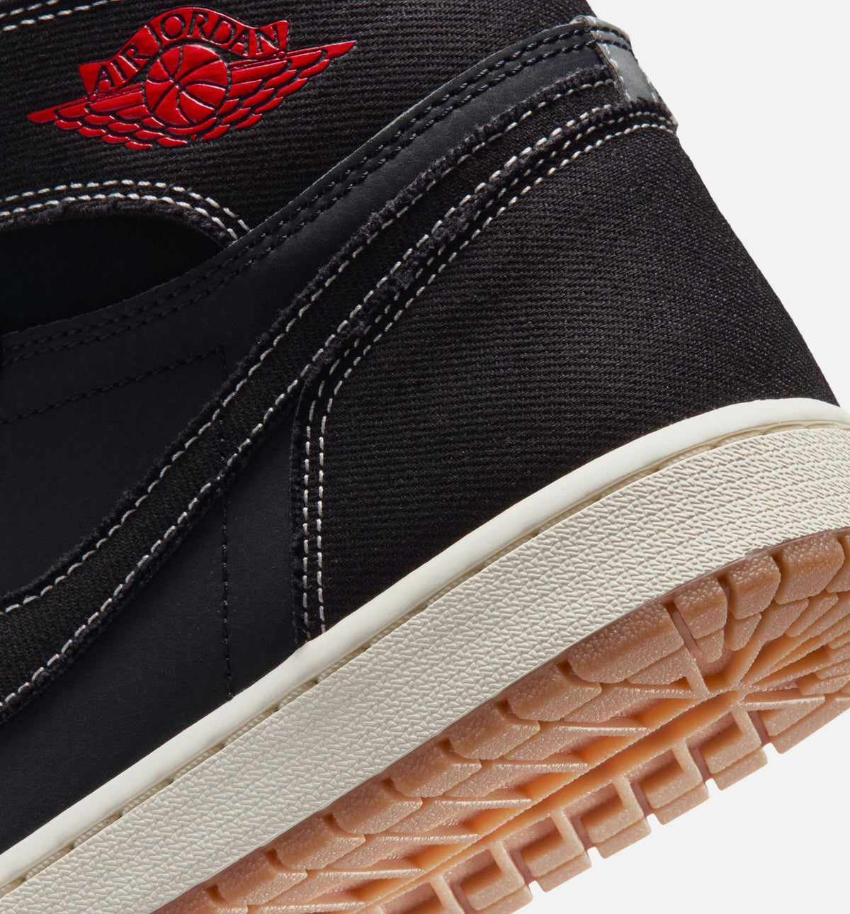 Air Jordan 1 Retro High OG Mens Lifestyle Shoe - Black/University Red/Sail/Gum Medium Brown
