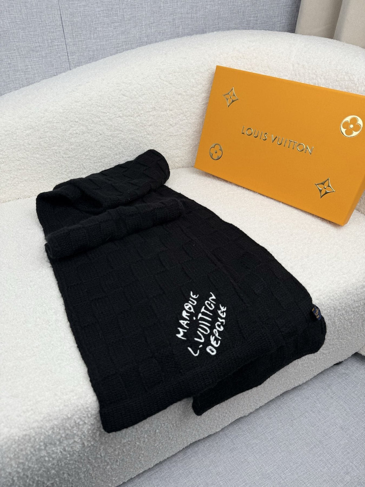 Louis Vuitton Black Logo Knit Scarf