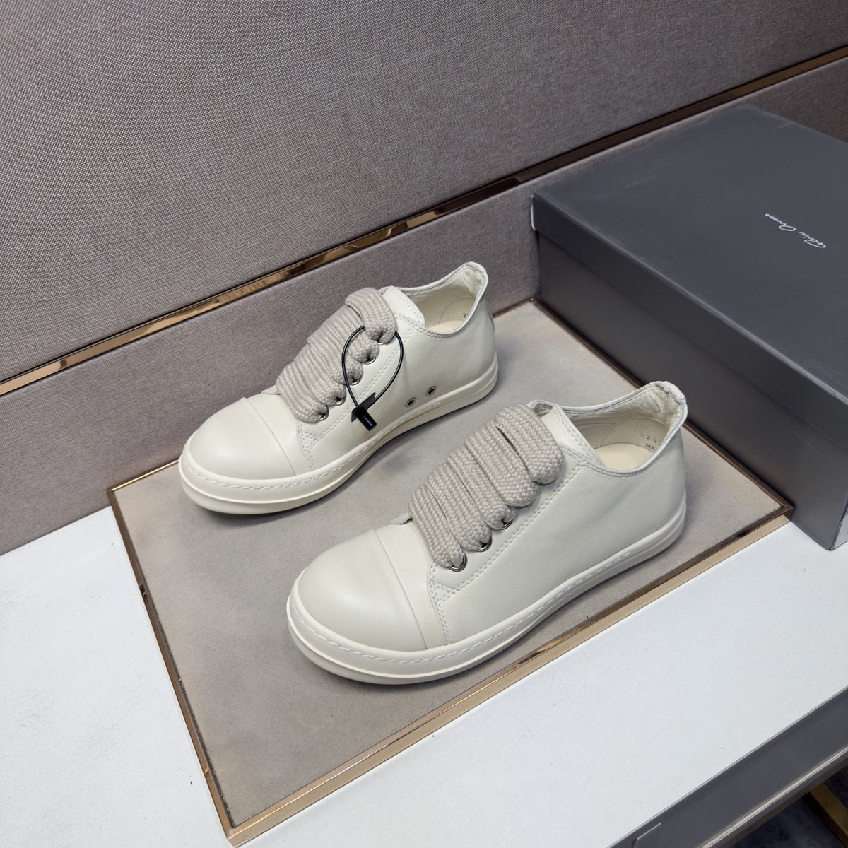Rick Owens Off-White Low-Top Sneakers
