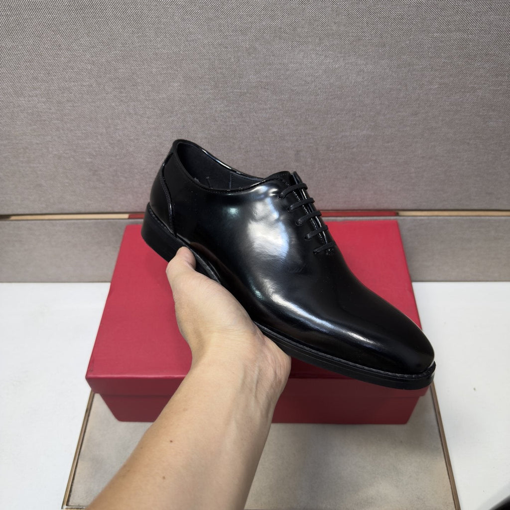 Ferragamo Men's Lace-Up Oxford Shoes
